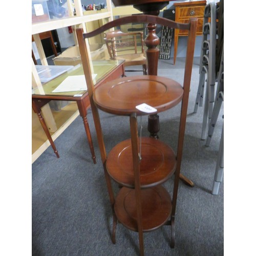 405 - Antique folding mahogany cake stand and wooden jardiniere plant stand