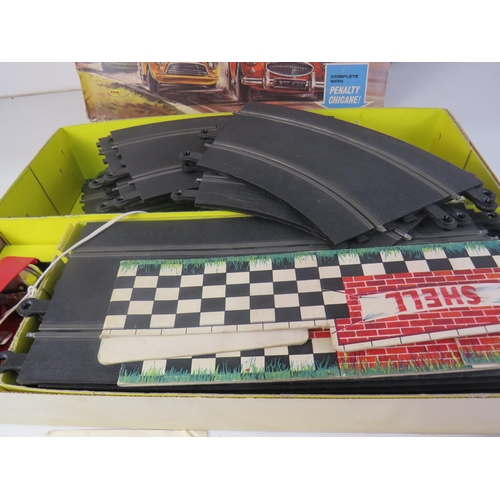 34 - Vintage Grand prix scalextric