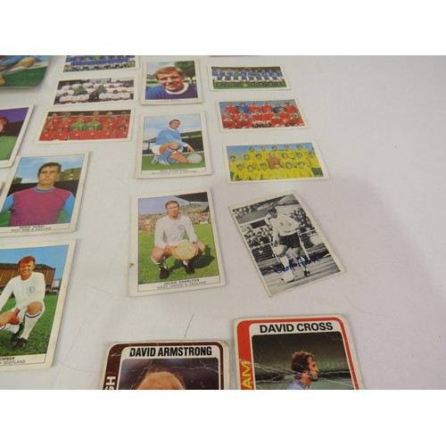 436 - 1970's football trading cards