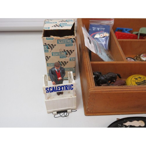 87 - Wooden tray full of trinkets, curios and collectables.