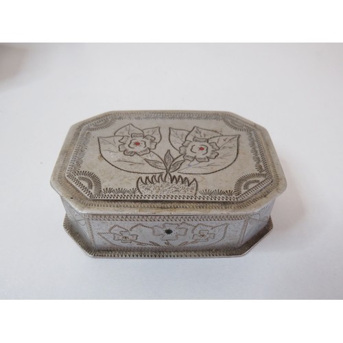 95 - Six vintage & antique trinket boxes includes Art Deco, Mother of Pearl and Oriental.