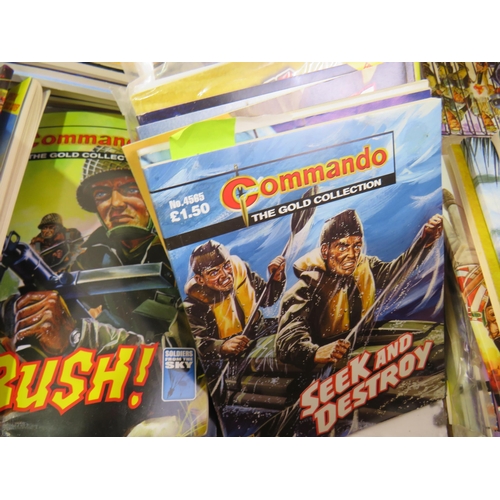 141 - Collection of Commando comics, Beano etc.