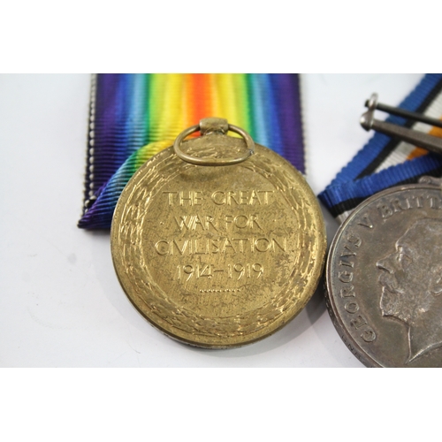 65 - WW1 Medal Pair 108069 Gnr WH Wall RA