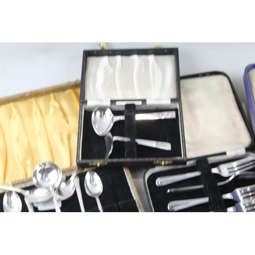 79 - Assorted Vintage Silver Plate Cutlery Sets Inc Jam Spoon, Pusher, Etc x 4 1239g