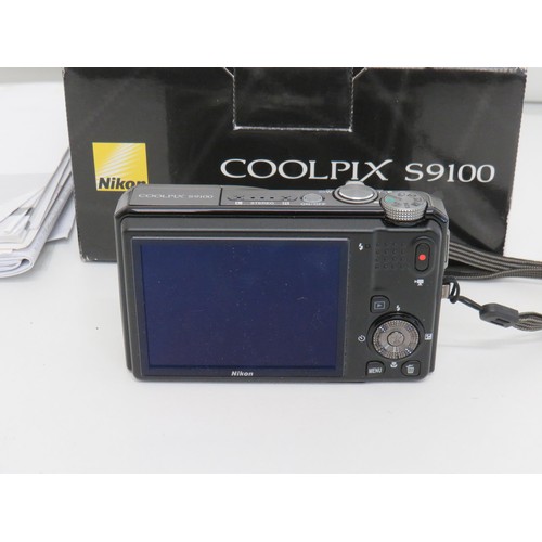 19 - Nikon Coolpix S9100 Digital Compact Camera Working w/ Nikkor 18x Wide Zoom Lens