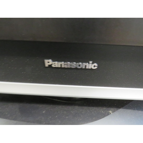 317 - Panasonic freeview 32 inch tv with remote good working order- untested