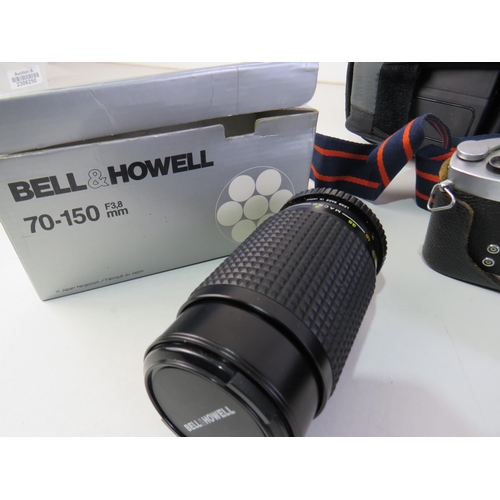 316 - Mixed lot of vintage cameras and accessories including soligor tm camera, boxed lenses, boxed vorsat... 