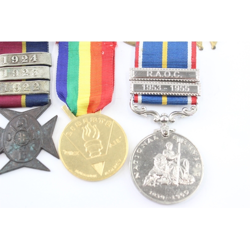 49 - Medals Inc Korea, American Merit Medal, National Service, Etc x 10