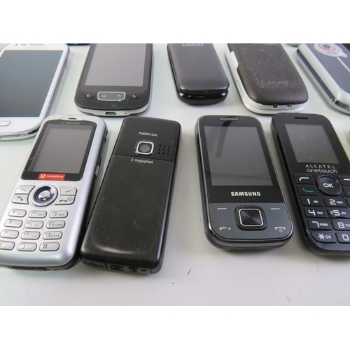 282 - A job lot of assorted mobile phones.