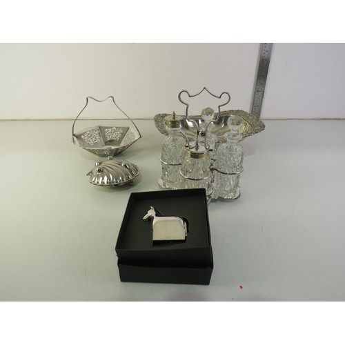 Lot 28        