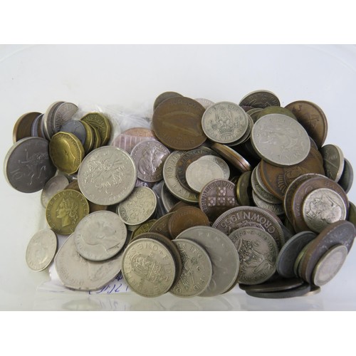 21 - Lot of mixed english and foreign coins with cartwheel pennies