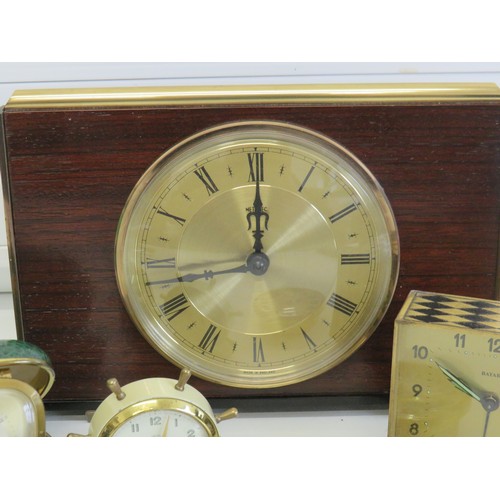 5 - Mixed lot of clocks including travel clock, Smiths desk clock etc
