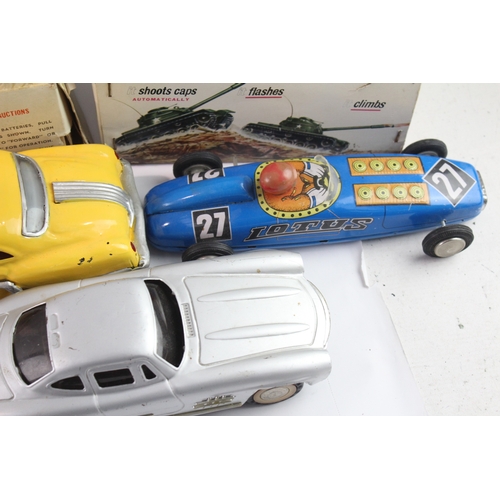 543 - Vintage Toy Cars Marx TOM X LINE Lincoln Tank Battery Operated Etc