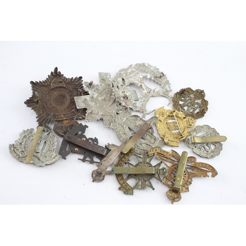 555 - Military Cap Badges Inc Black Watch, Dragoons, Royal Marines, Etc x 12