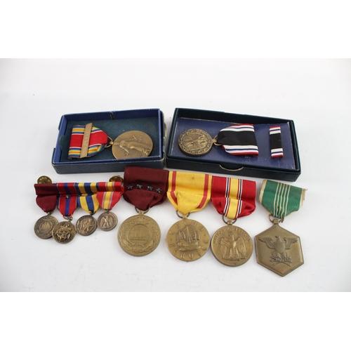 557 - American Full Sized & Miniature Military Medals Inc Medal For Merit WW2 Etc