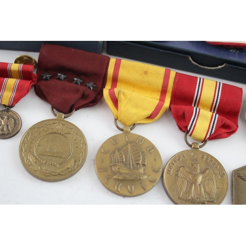 557 - American Full Sized & Miniature Military Medals Inc Medal For Merit WW2 Etc