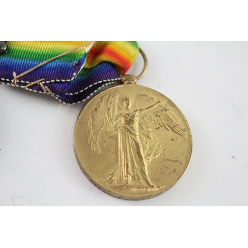 587 - WW1 Medal Pair Named To 70267 Pte H.F Porter R.A.M.C