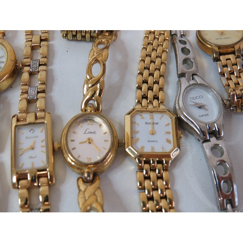 287 - A job lot of ladies vintage watches.