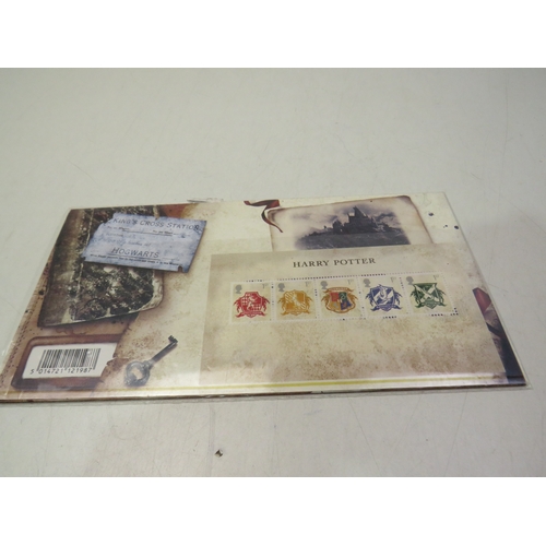 60 - Harry potter royal mail mint stamps set presentation pack