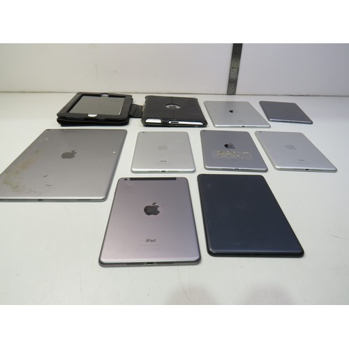 116 - 10 Apple ipads various models- untested