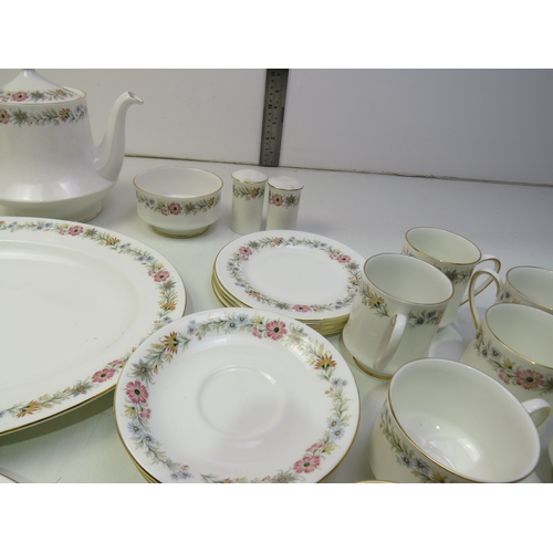137 - Paragon Belinda tea service