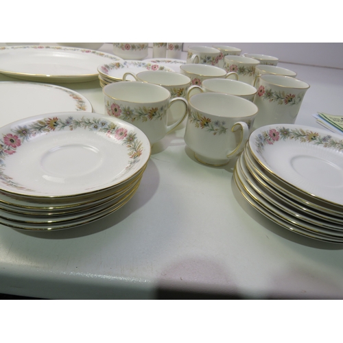 137 - Paragon Belinda tea service