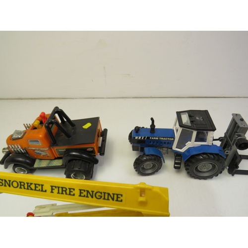 200 - Lot of diecast to include tractor, fire engine etc
