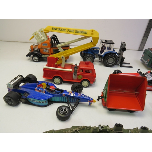 200 - Lot of diecast to include tractor, fire engine etc
