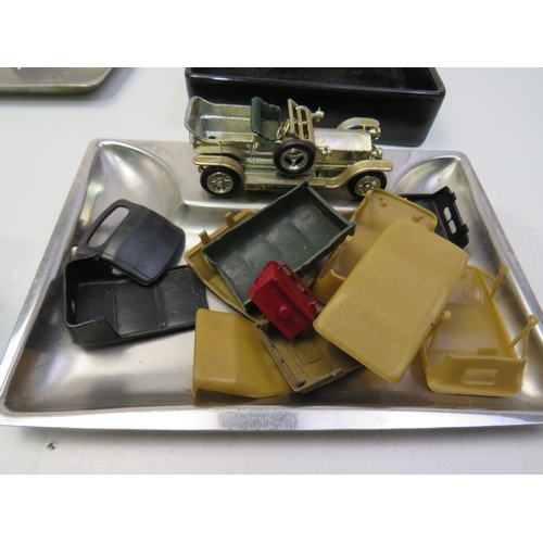 203 - Matchbox vehicle ash trays, trinket box and other diecast
