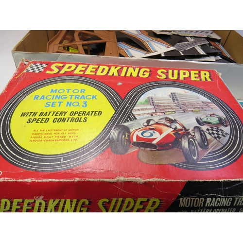 192 - Triang Trik Trac, Speedking and Heller 3 with cars