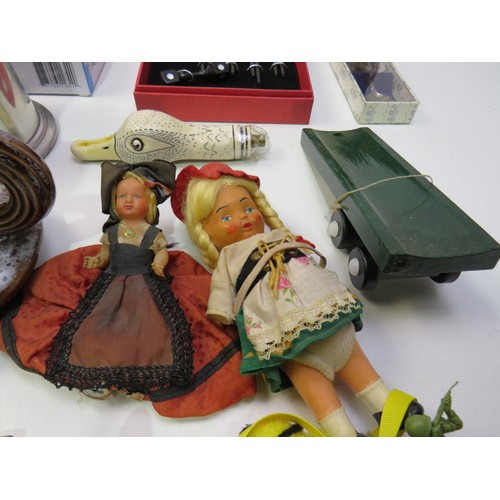 227 - Box of miscellaneous items including TG Green, pipe stand etc