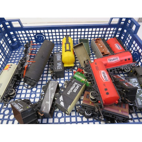 31 - Job lot of assorted model railway trains