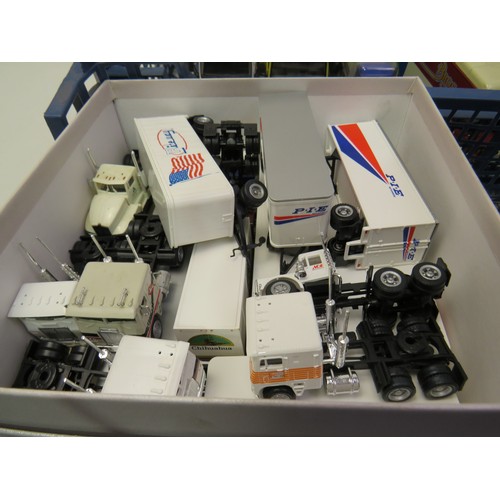 35 - Job lot of assorted model vehicles