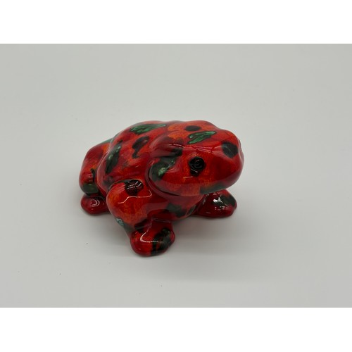 100H - Anita Harris small toad- signed in gold