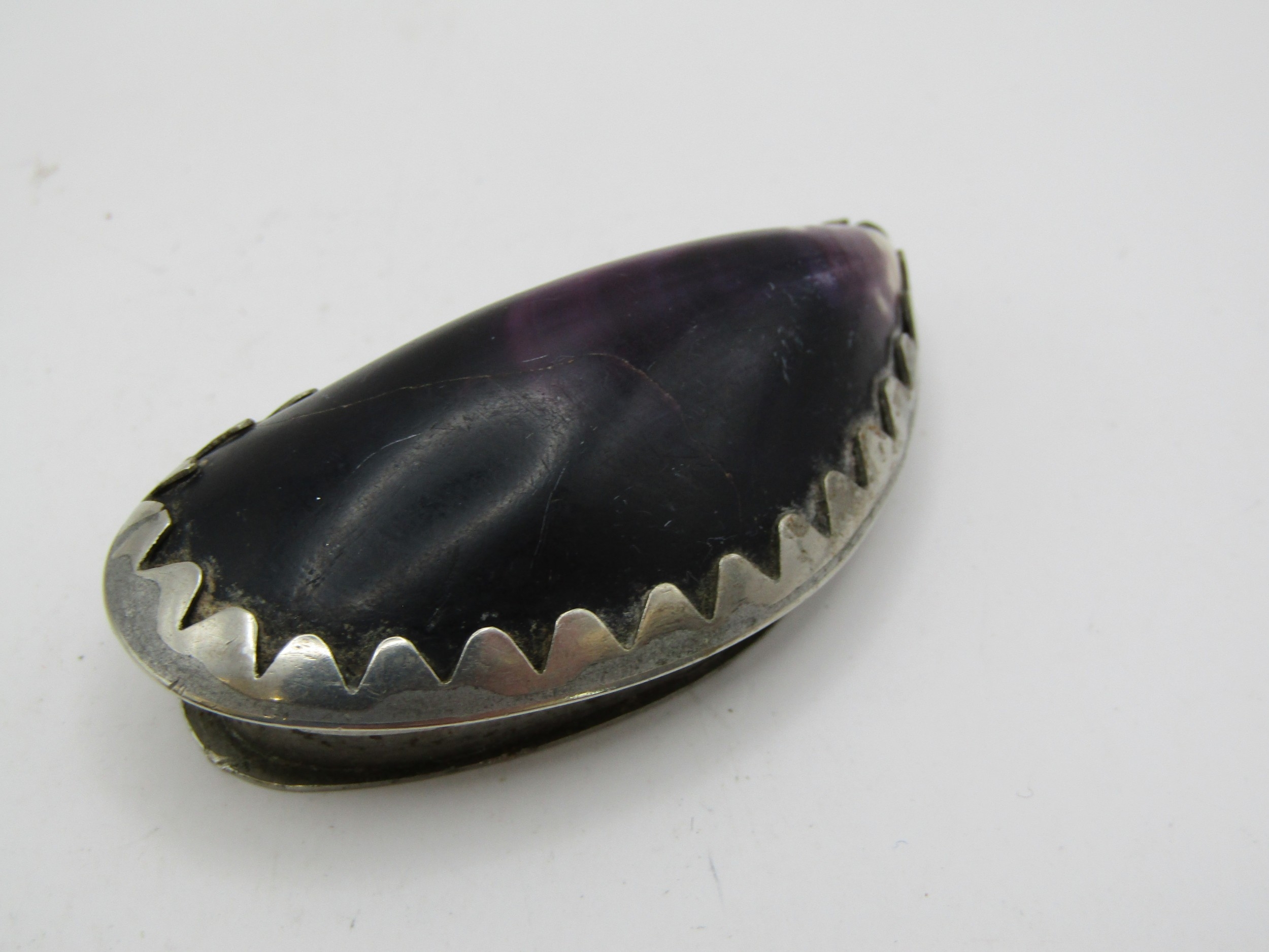 Antique Georgian Mussel shell snuff box.