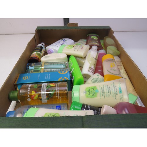304 - Unused and mostly discontinued toiletries