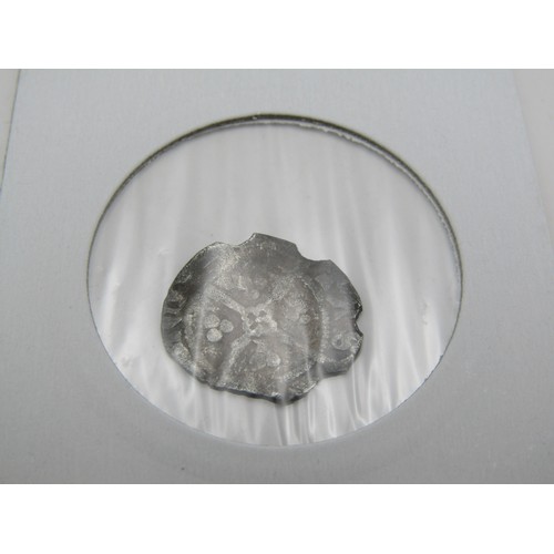 218 - Edward III 1327-35 very rare silver penny - Spink no 1530 catalogue, Fine £675 to Very fine £2000