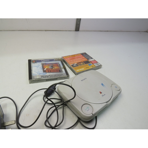 444 - PlayStation One and two games - untested