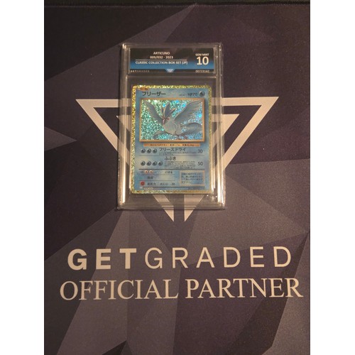 24 - Articuno 009/032-2023
Classic Collection Box Set (JP)
Get graded GEM Mint 10