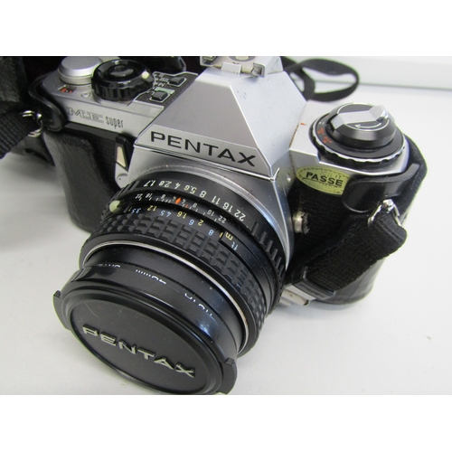 18 - Vintage Pentax ME series SLR Pentax camera.