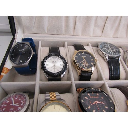 33 - Watch display box with twelve watches.