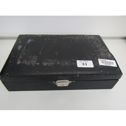 33 - Watch display box with twelve watches.