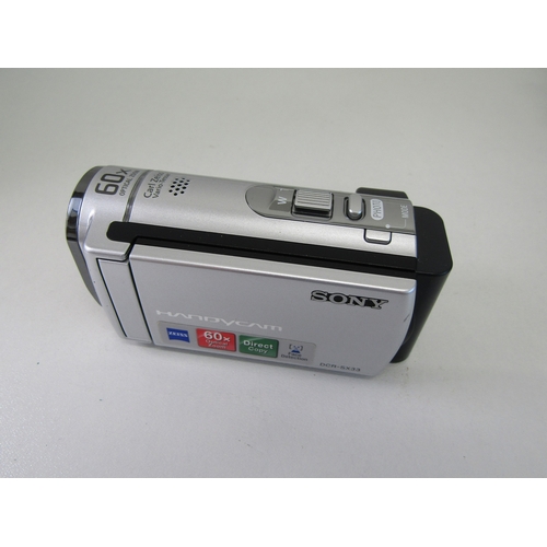 41 - Sony Handycam.