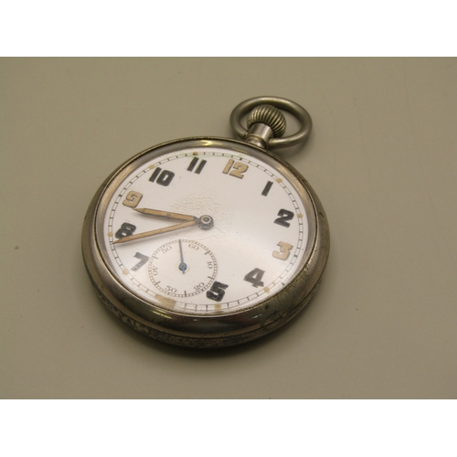 39 - WW2 Military Pocket Watch.