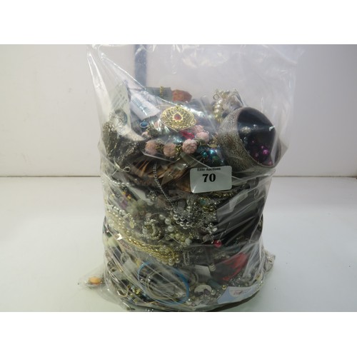 Lot 70        