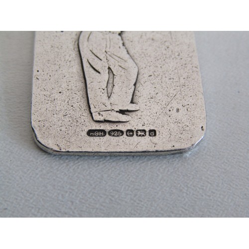 45 - A Silver Golf tag 925% 21-16 grams impressed marks