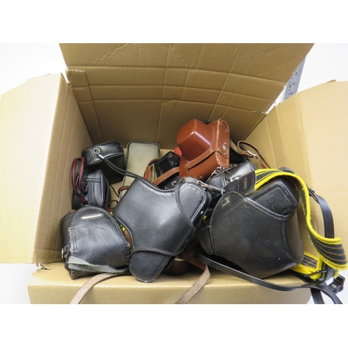 407 - Job lot of assorted cameras