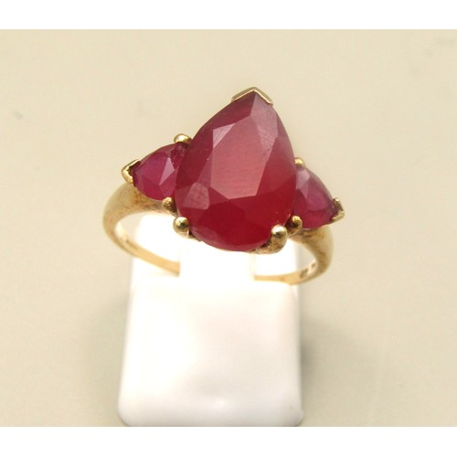 19 - 9ct Gold ring 3.7 grams
size O