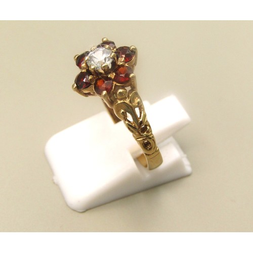 21 - 9ct Gold ring 3.1 grams