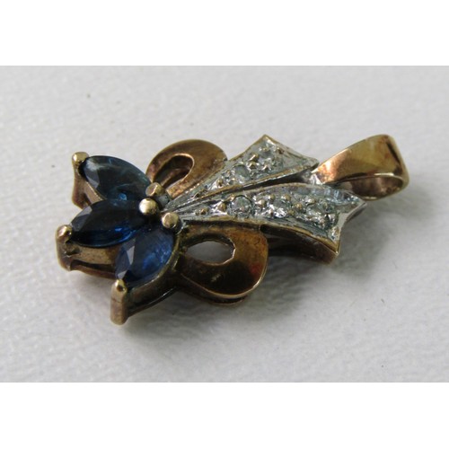 32 - 3x 9ct Gold Pendants 4.4 grams